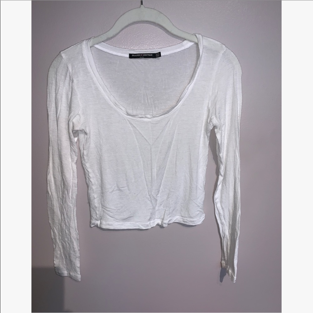 White long sleeve crop top